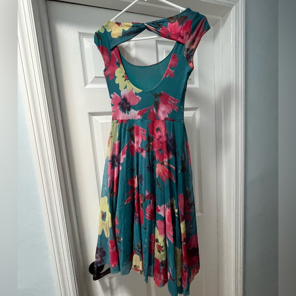 Anthropologie floral dress very flowy